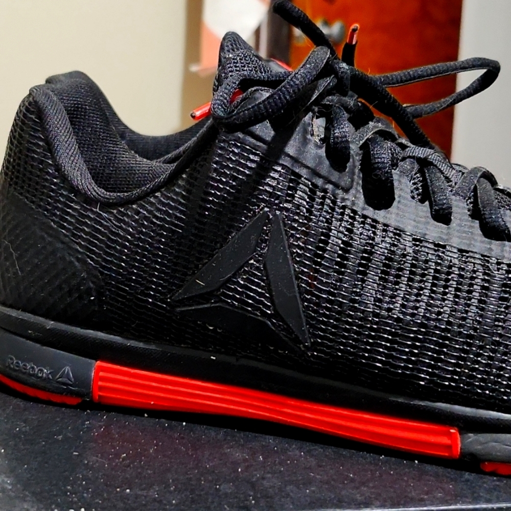 Men's Reebok shoes